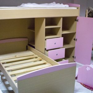 Κουκέτα Υπερυψωμένη με τάβλες και αποθηκευτικό χώρο σε απόχρωση Δρύς - Ρόζ μάτ 90x200